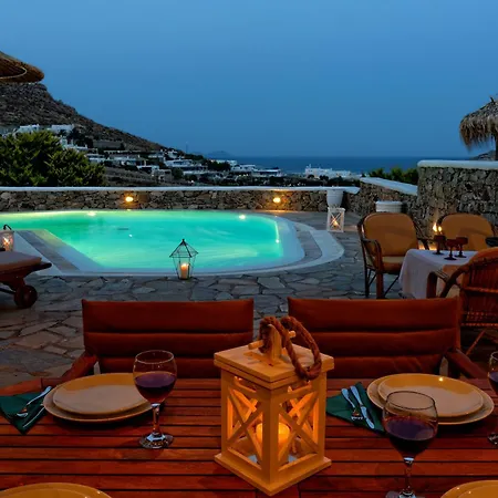 Villa Lucia Area