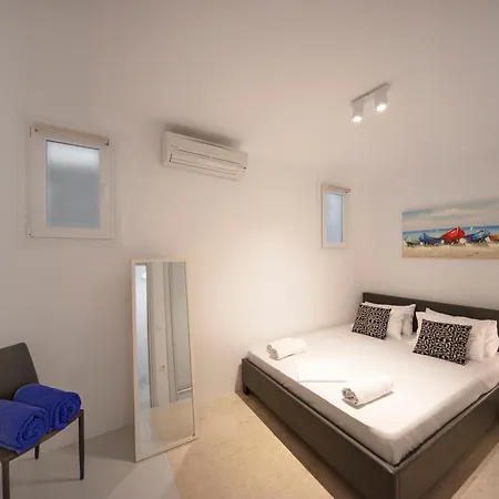 Villa Lucia Area