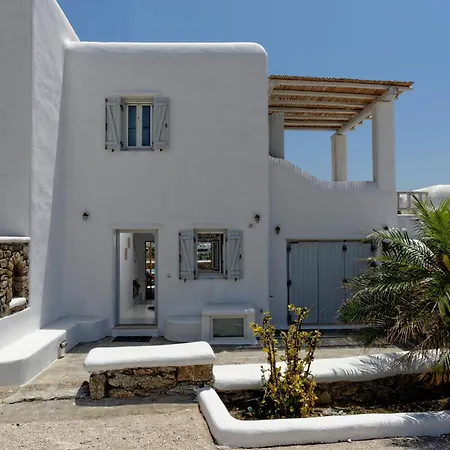 Lucia Area Kalafatis